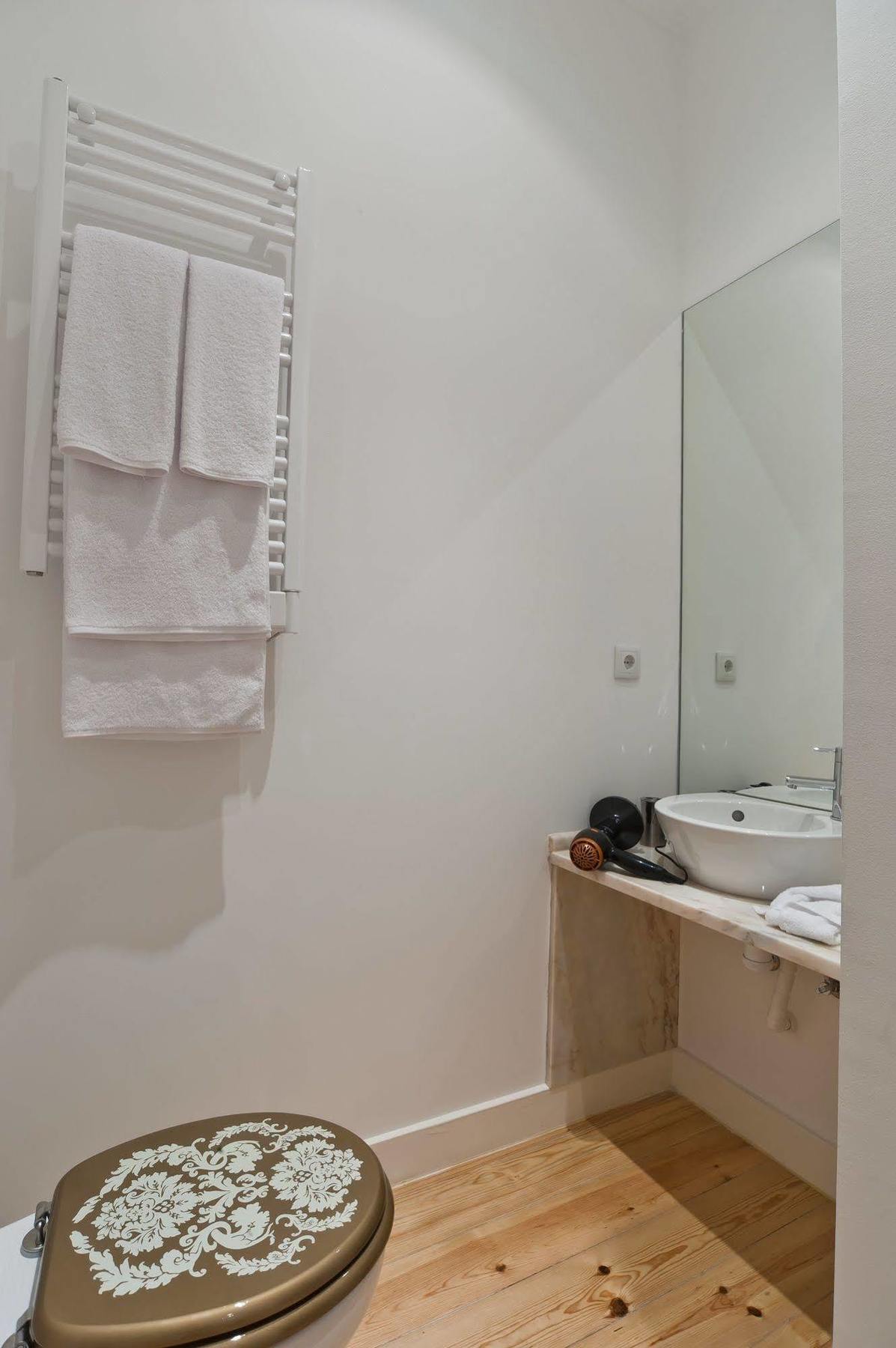 Ribeira Tejo By Shiadu Guesthouse Lisboa Exterior foto
